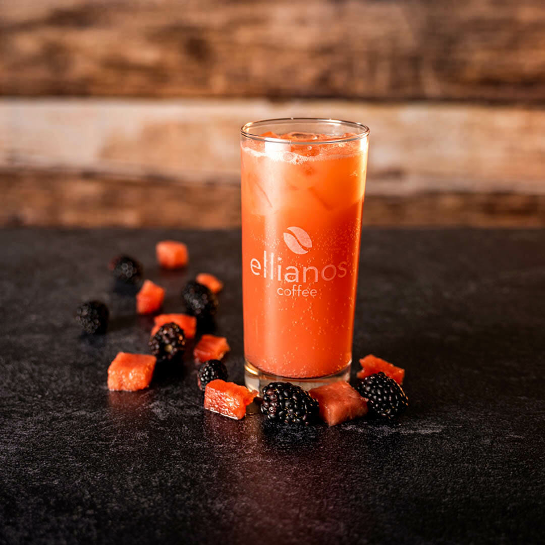 Ellianos Blackberry Watermelon Red Bull Rush