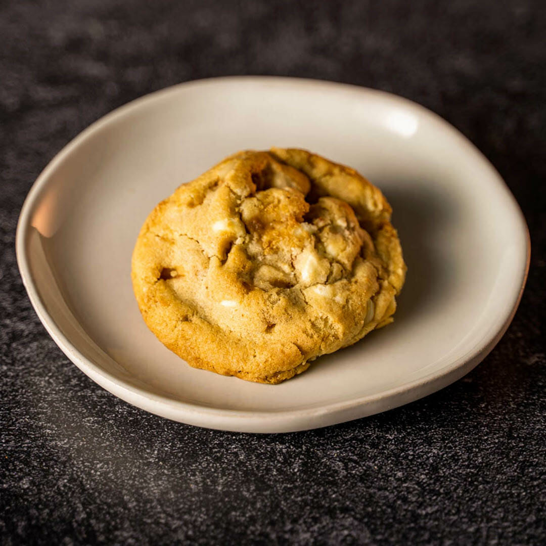 Ellianos White Chocolate Macadamia Nut Cookie