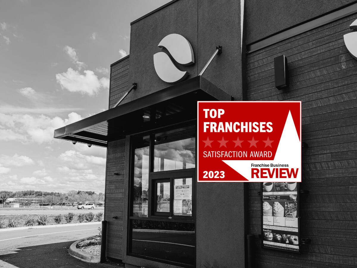 Ellianos Coffee Named a 2023 Top Franchise by Franchise Business Review