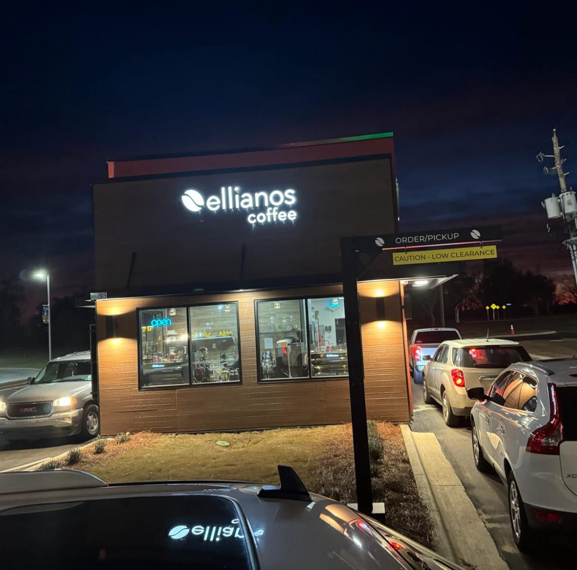 Ellianos Coffee Now Open in Marianna, Florida