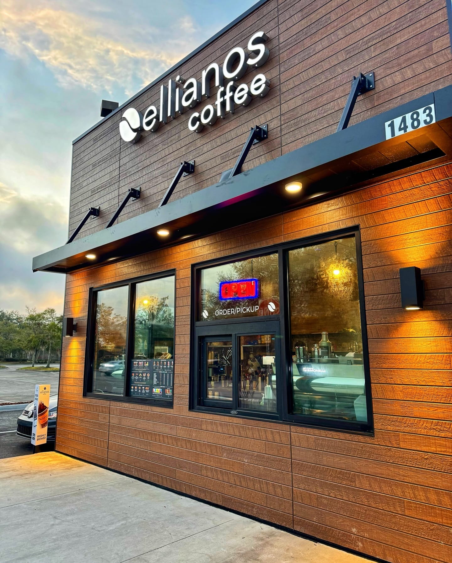 Ellianos Coffee Now Open in Winter Springs, Florida
